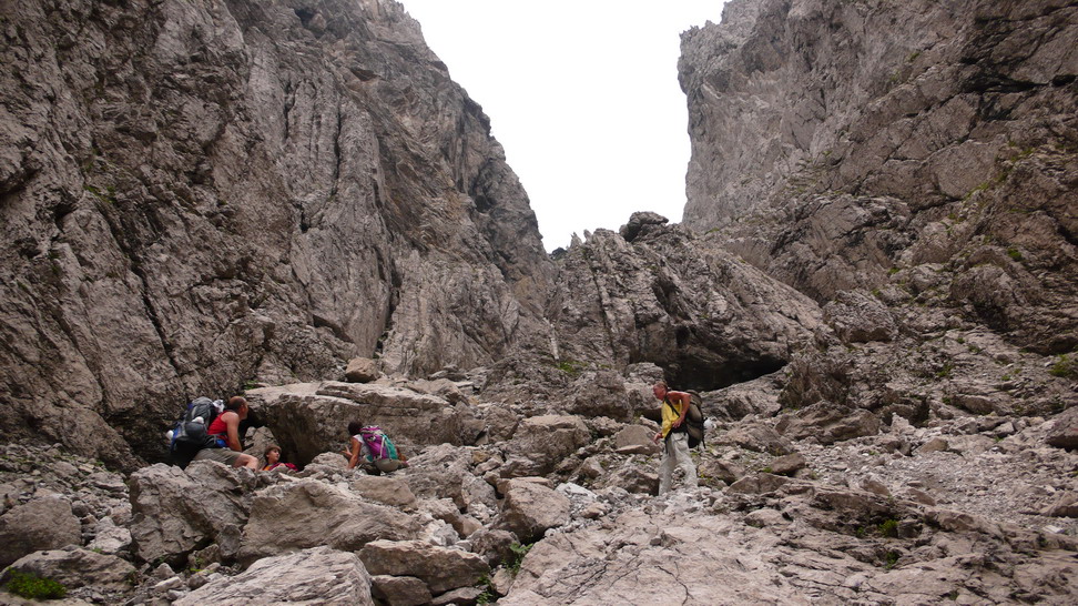 La val de Piero e Schiara nel parco delle dolomiti bellunesi